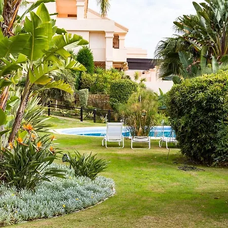 Albatros Hill Apartment *